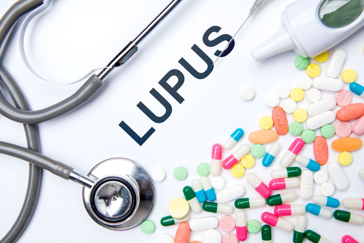 How to Cope With Lupus Symptoms